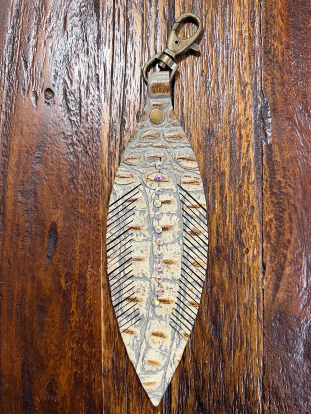 Keep it Gypsy Leather Feather Keychain with Iridescent Rhinestones New Bag Tag
